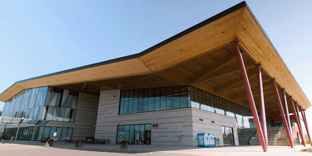 Exterior of Aaniin Community Centre and Library.