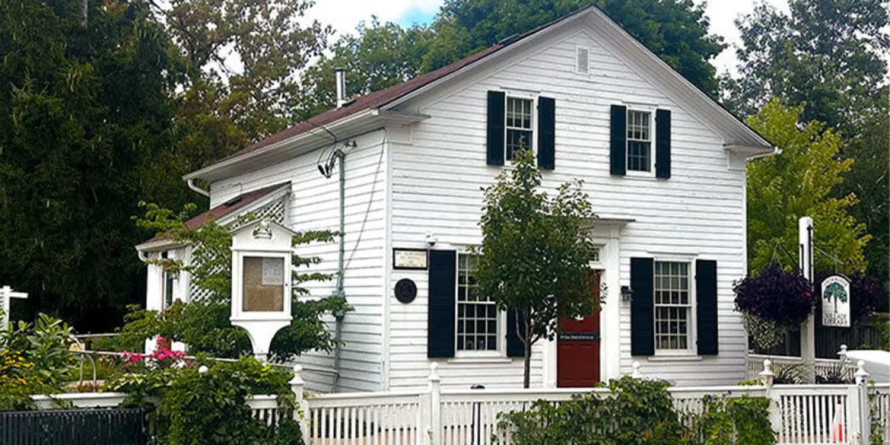 Thornhill Village Library